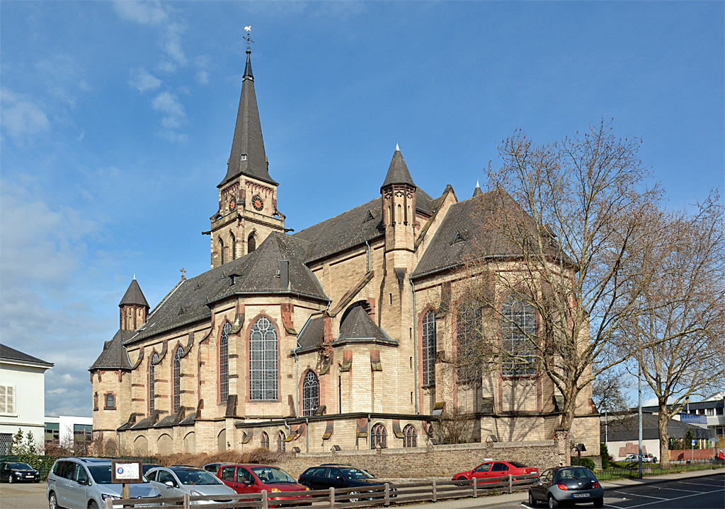 Neuwied - St. Matthias-Kirche (Rckseite) - 04.03.2014