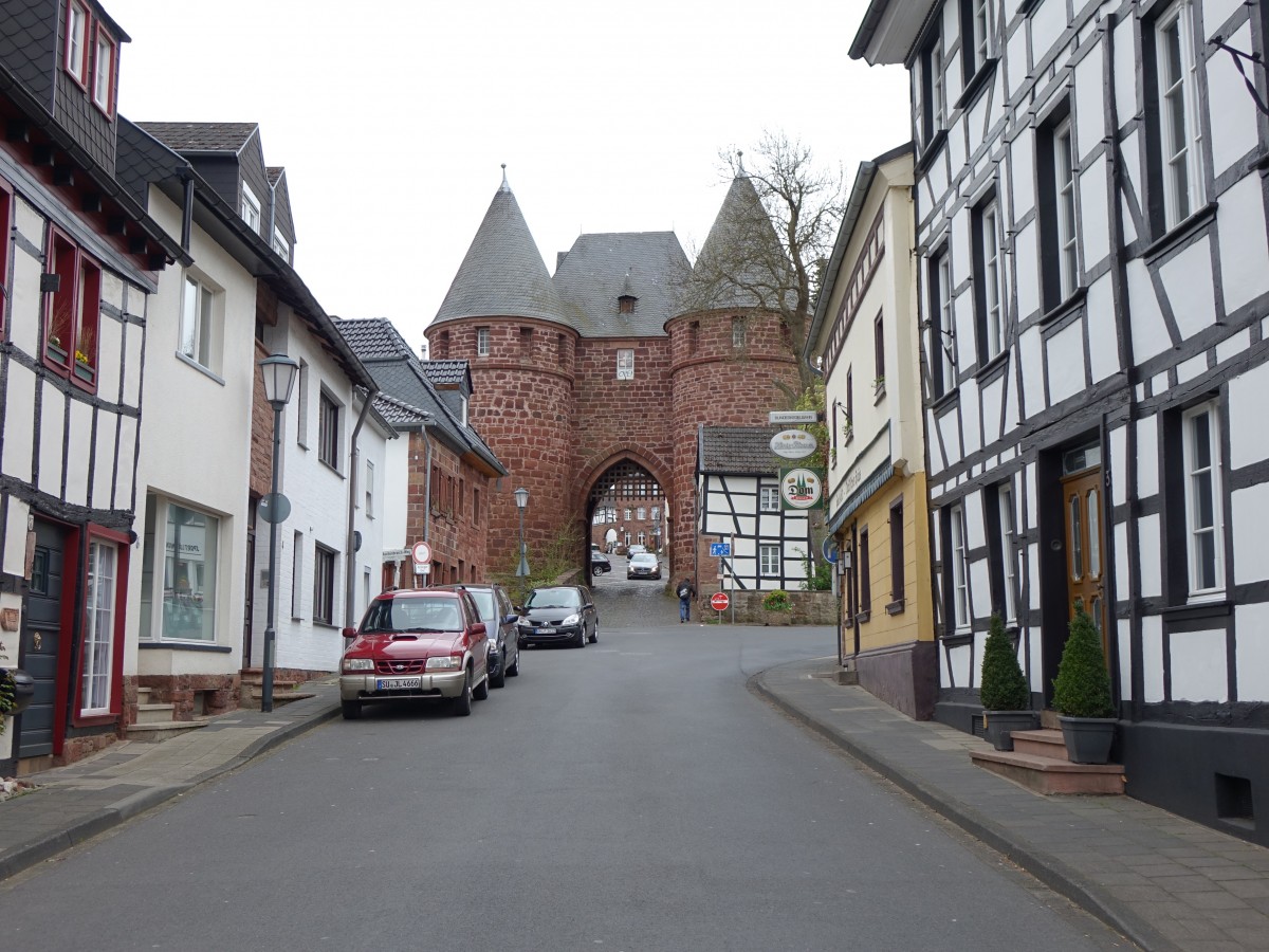 Nideggen, Drener Tor in der Graf Gerhard Strae (03.05.2015)