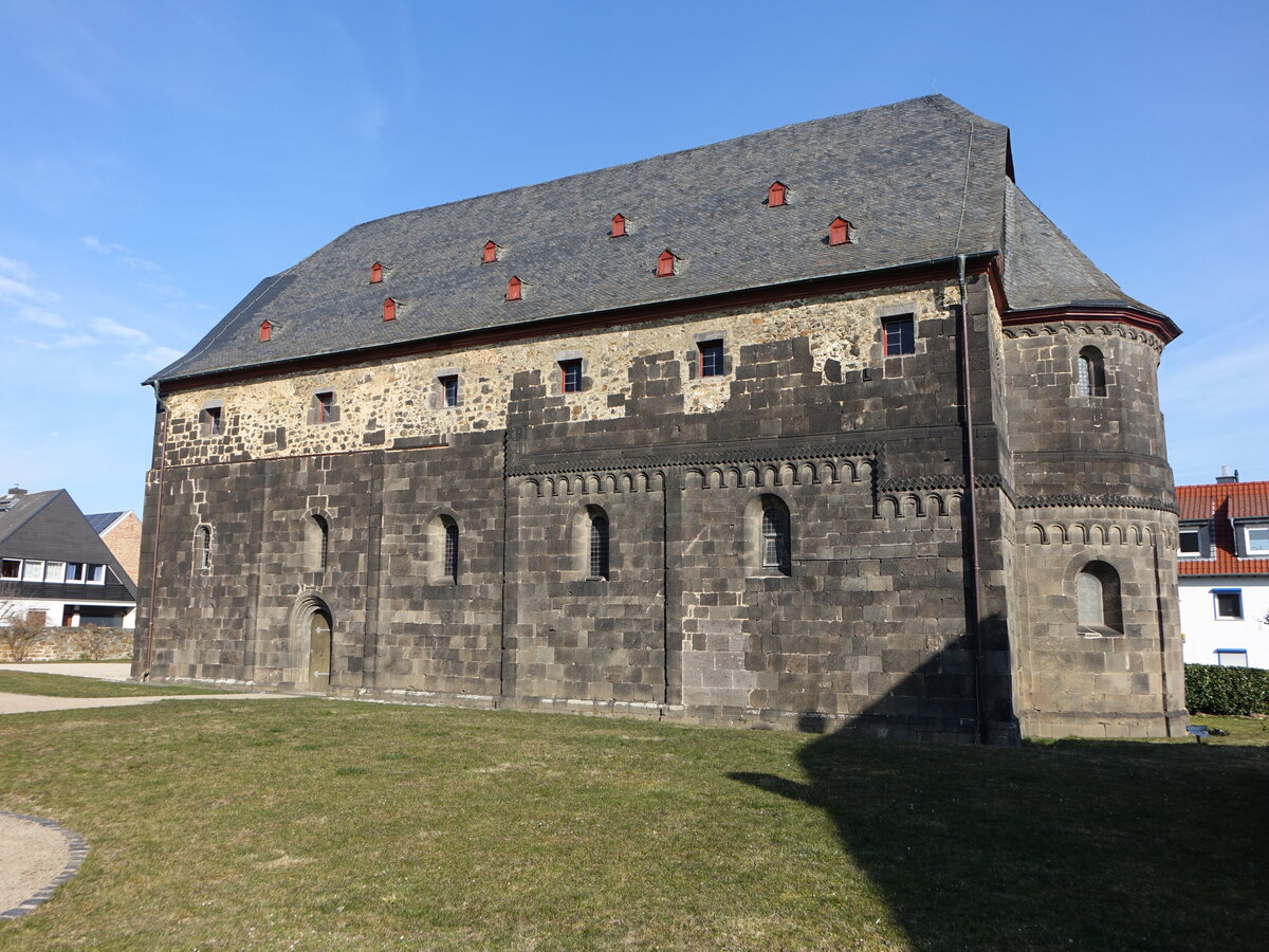 Nieder-Weisel, Komturkirche, erbaut im 13. Jahrhundert (12.03.2022)