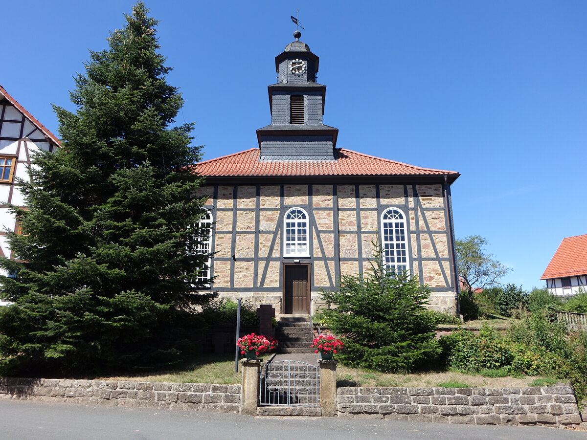 Niedergude, evangelische Kirche im Heinebacher Weg (07.08.2022)