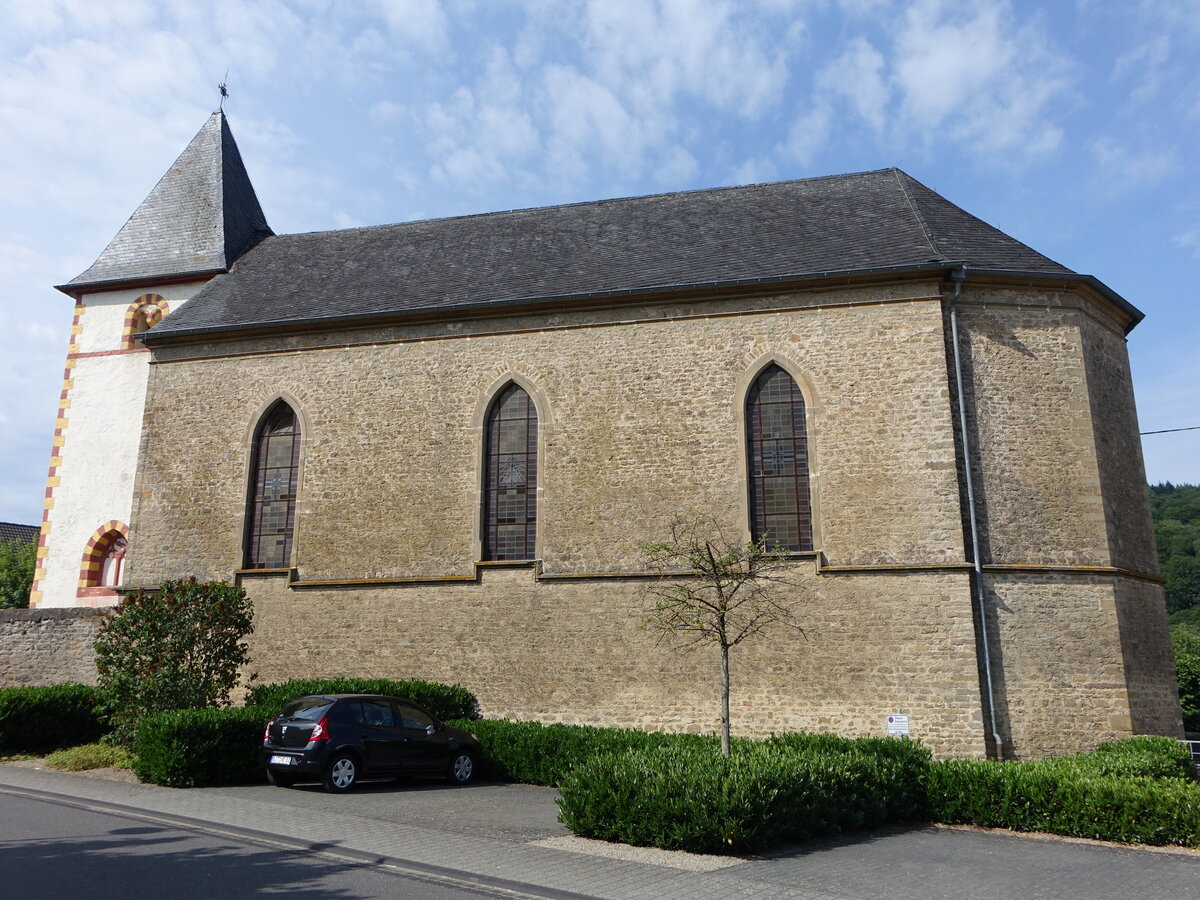 Niederweis, kath. Pfarrkirche St. Johannes, erbaut 1846 (22.06.2022)