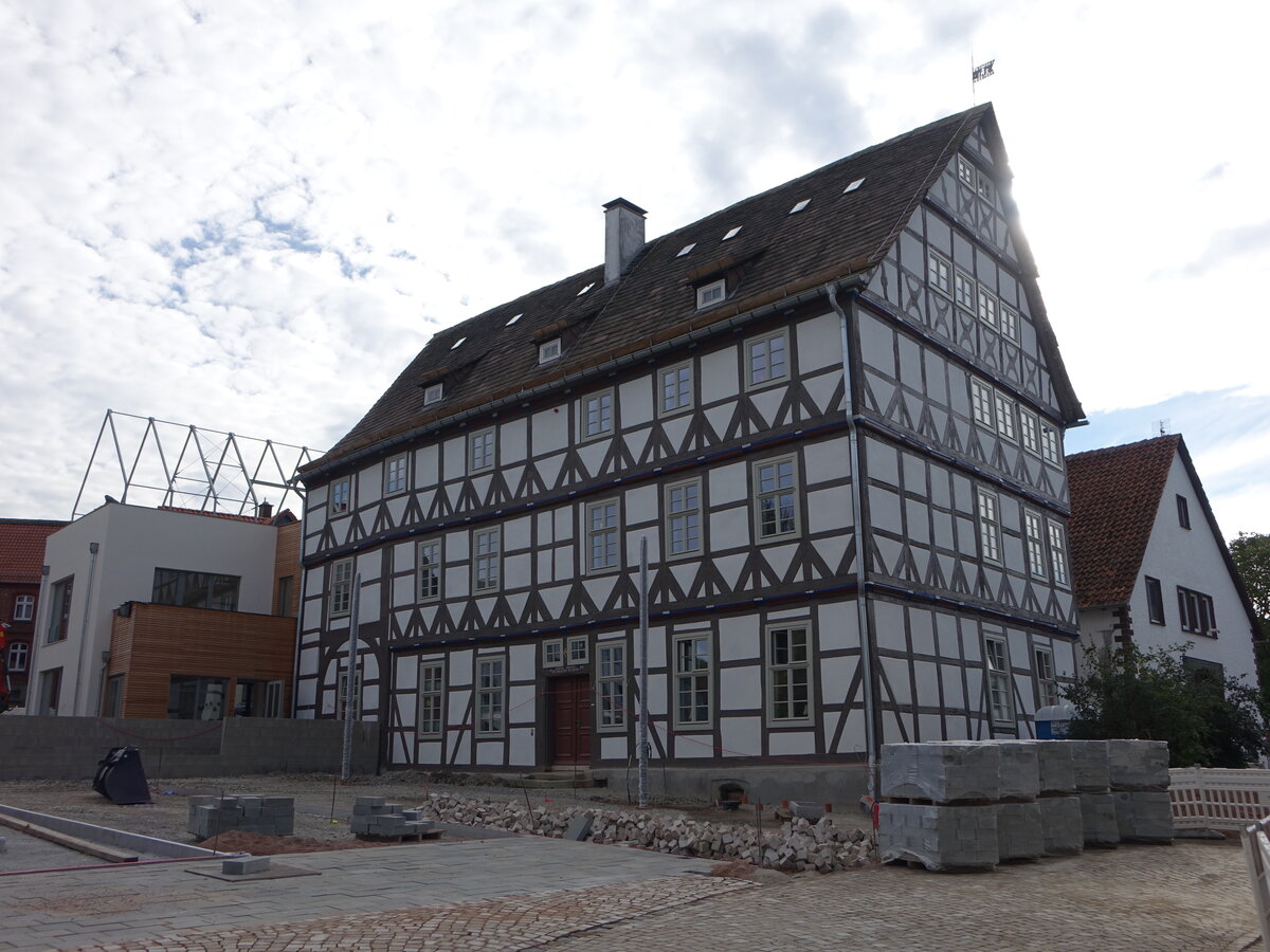 Nieheim, ehem. Richterhaus in der Richterstrae, erbaut 1701 (05.10.2021)