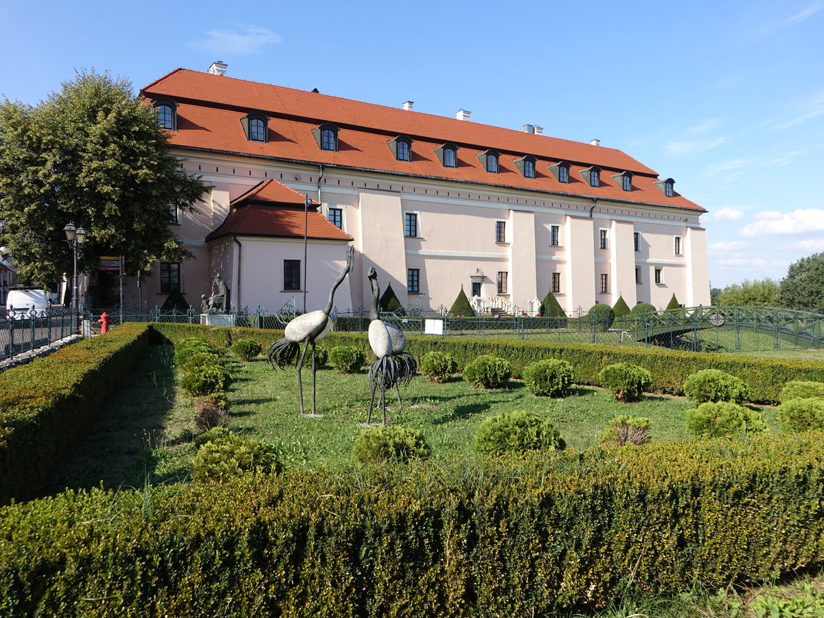 Niepołomice, vierflgeliges Renaissance Schloss, erbaut von 1550 bis 1571 (03.09.2020)