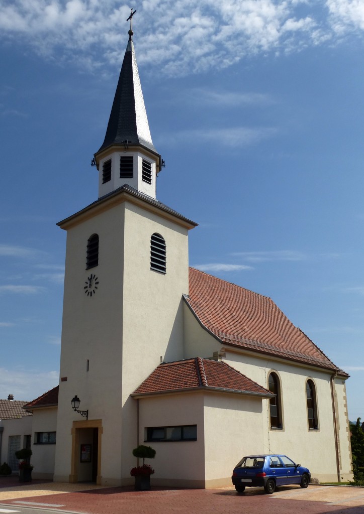 Niffer, die Kirche St.Ulrich, Aug.2015