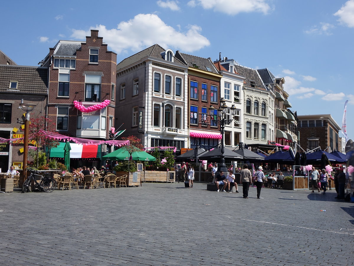 Nijmegen, Huser am Grote Markt (07.05.2016)