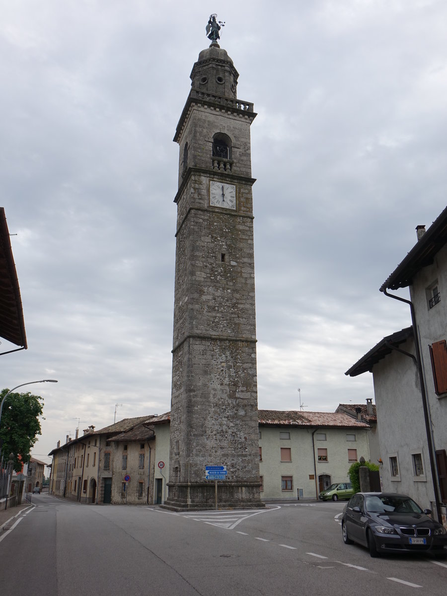 Nogaredo di Corno, Campanile der San Giorgio Kirche (06.05.2017)