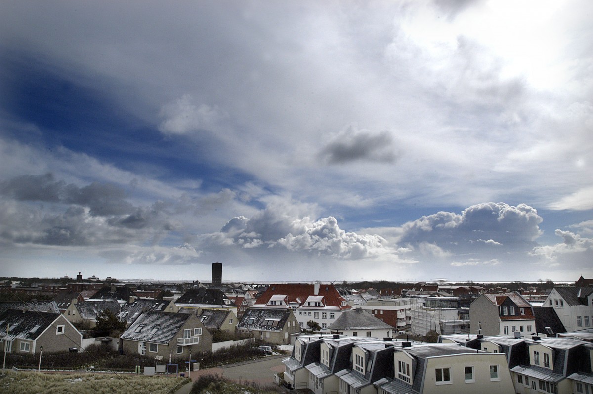 Norderney vom Januskopf aus gesehen. Aufnahme: April 2008.