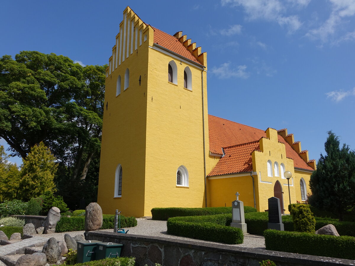 Norre Dalby, evangelische Kirche, erbaut zwischen 1150 und 1200 (22.07.2021)