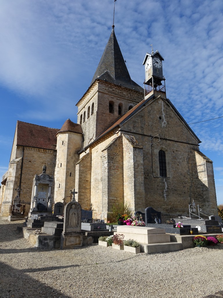 Notre Dame Kirche von Coussegrey (27.10.2015)