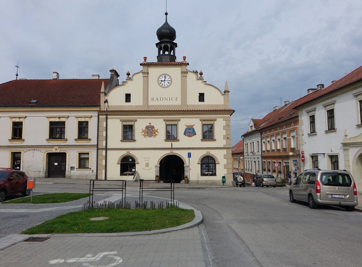Nove Hrady, Renaissance Rathaus von 1586 am Namesti Platz (27.05.2019)