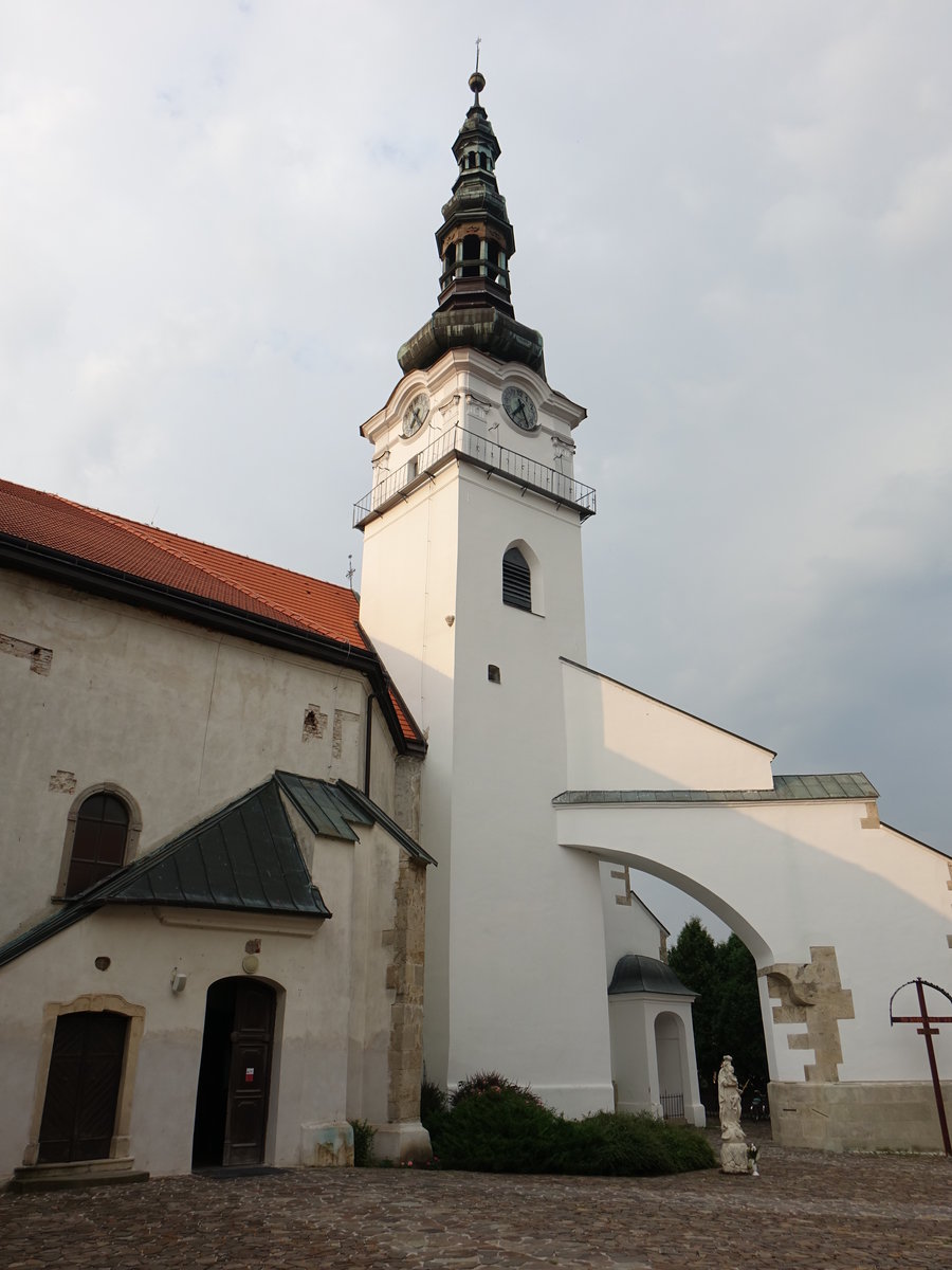 Nove Mesto nad Vahom / Neustadt an der Waag, Pfarrkirche St. Marien, erbaut von1414 bis 1423 (30.08.2019)