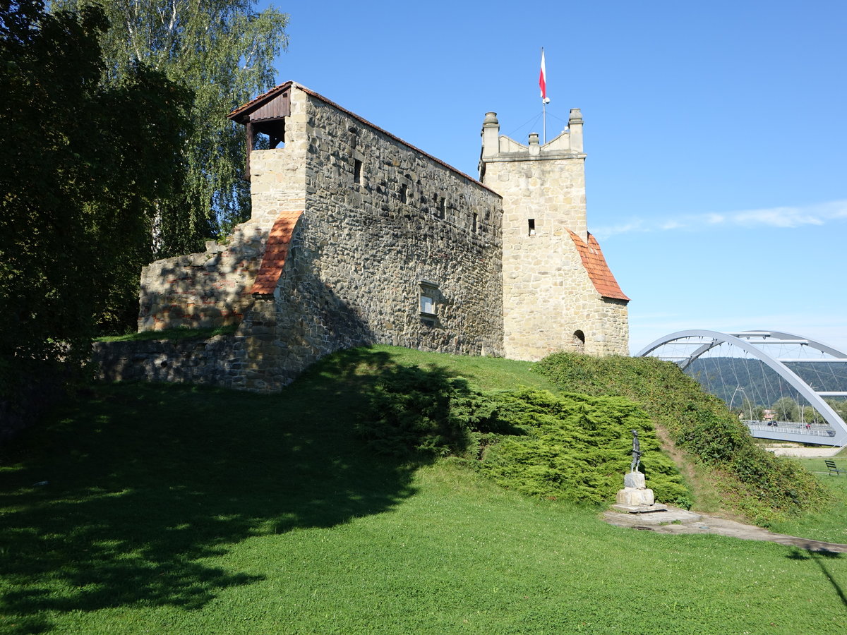 Nowy Sacz / Neu Sandez, Ruine der Burg Kasimirs des Groen, erbaut im 14. Jahrhundert (03.09.2020)