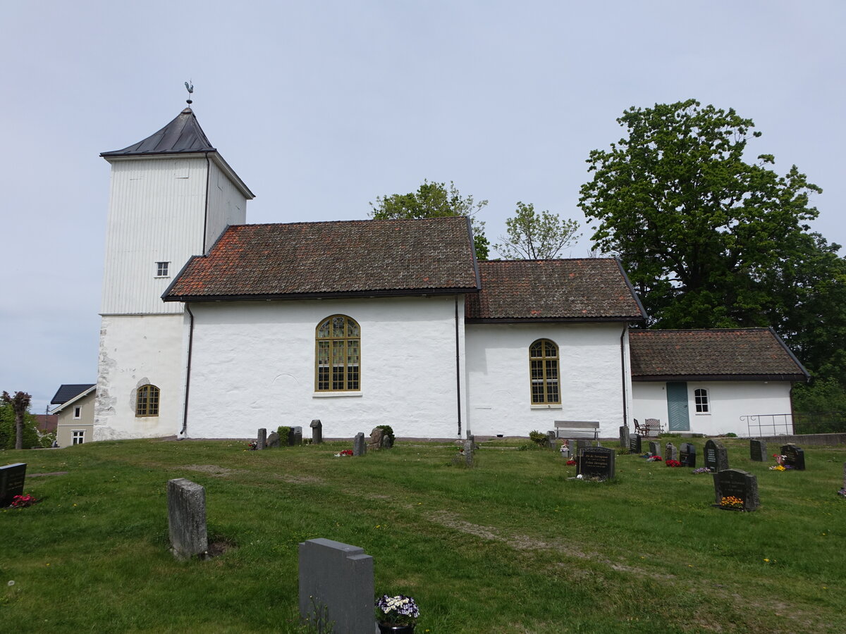 Nykirke, evangelische Kirche, romanische Langkirche aus dem 12. Jahrhundert (29.05.2023)