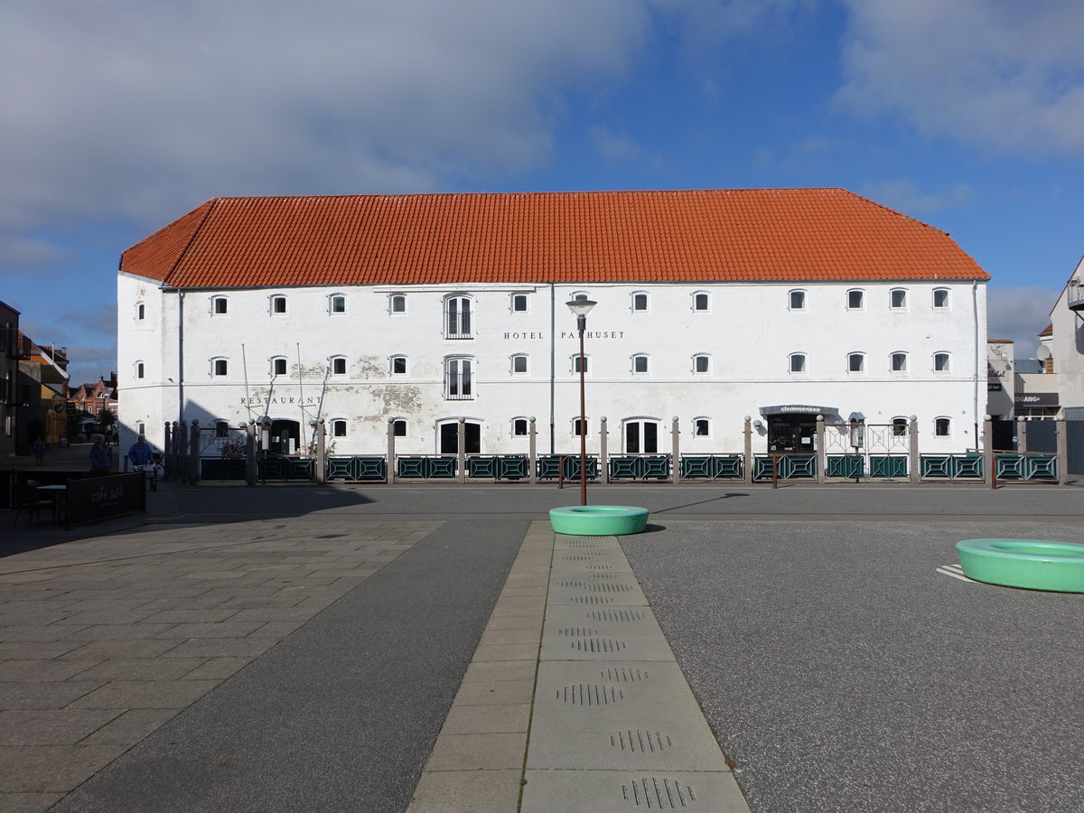 Nykobing Mors, Hotel Pakhuset im Hafenspeicher von 1850 (20.09.2020)