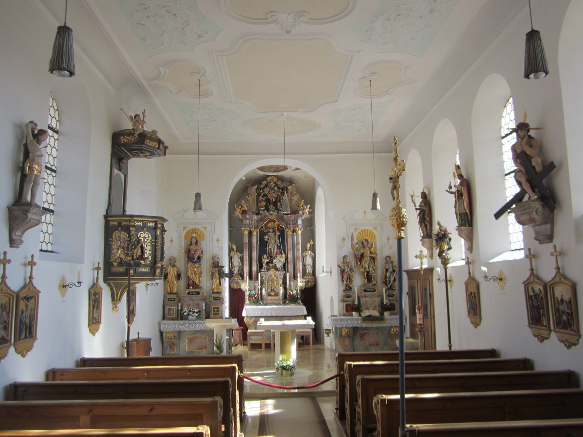 Oberbergen, Altre und Kanzel der St. Magnus Kirche (28.02.2014)