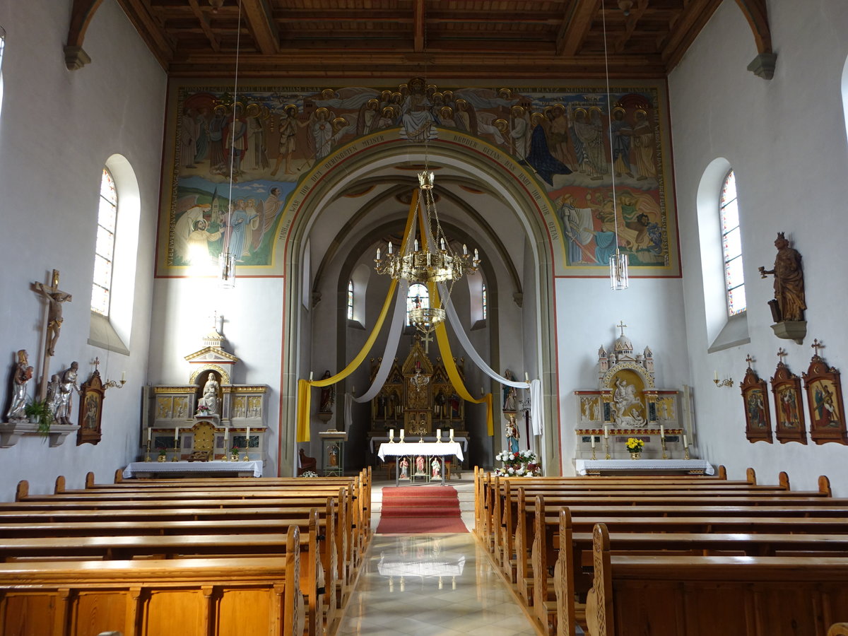 Obereschenbach, neuromanischer Innenraum der St. Georg Kirche (26.05.2018)