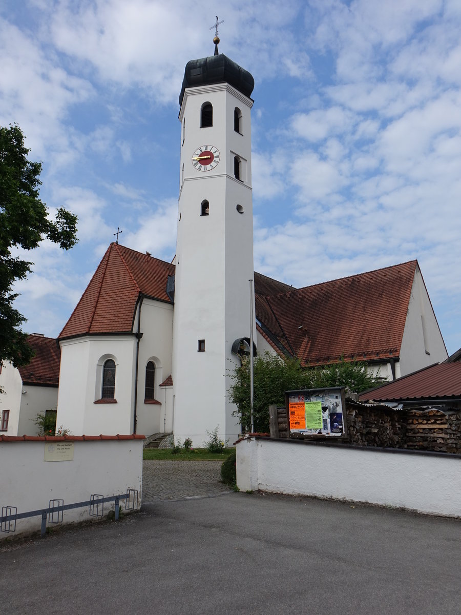 Oberparkstetten, kath. Pfarrkirche St. Georg, im Kern gotisch, Umbau im 18. Jahrhundert (02.06.2017)