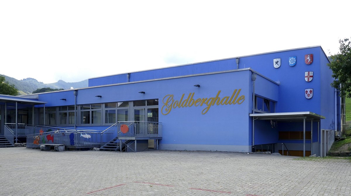 Oberried, die Goldberghalle, Turn-und Festhalle, erbaut 1973, Sept.2020