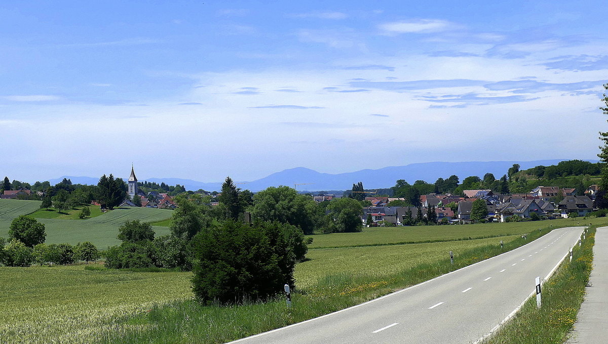 Oberschopfheim, Blick von Osten auf den Ort im Hgelland der Ortenau, Juni 2020