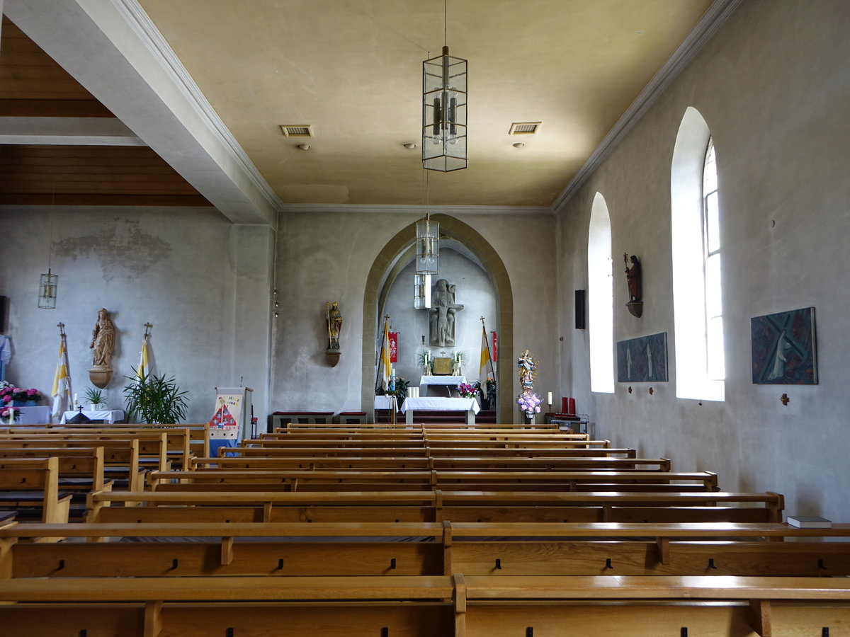 Obervolkach, Innenraum der kath. Pfarrkirche St. Nikolaus (28.05.2017)