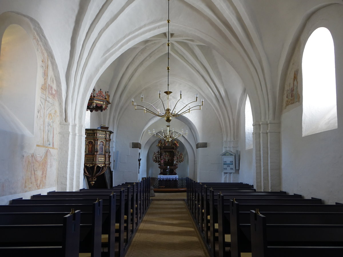 Odder, Innenraum der Ev. Kirche, Altar von 1645 (07.06.2018)