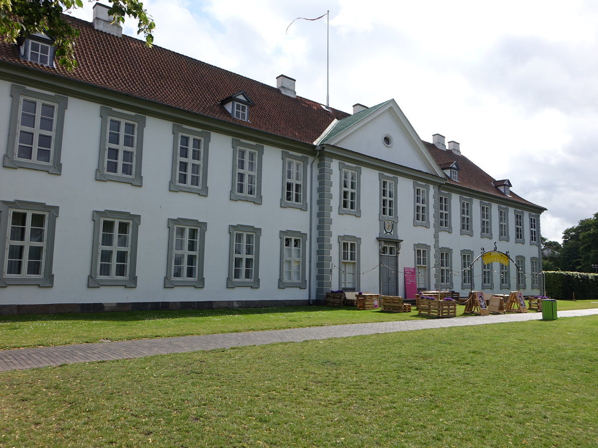 Odense, barockes Schloss, erbaut von 1720 bis 1723 durch J. C. Krieger fr Knig Frederik IV (21.07.2019)