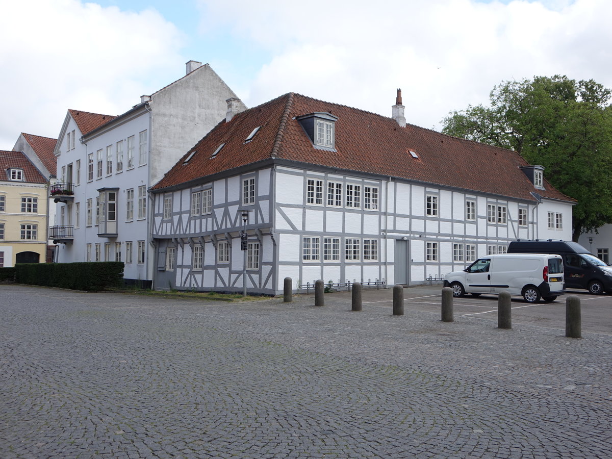 Odense, historisches Fachwerkhaus im Sankt Hans Kloster (21.07.2019)