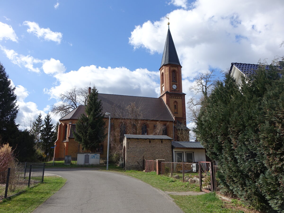 Oderin, evangelische Kirche, erbaut von 1890 bis 1894 (06.04.2026)