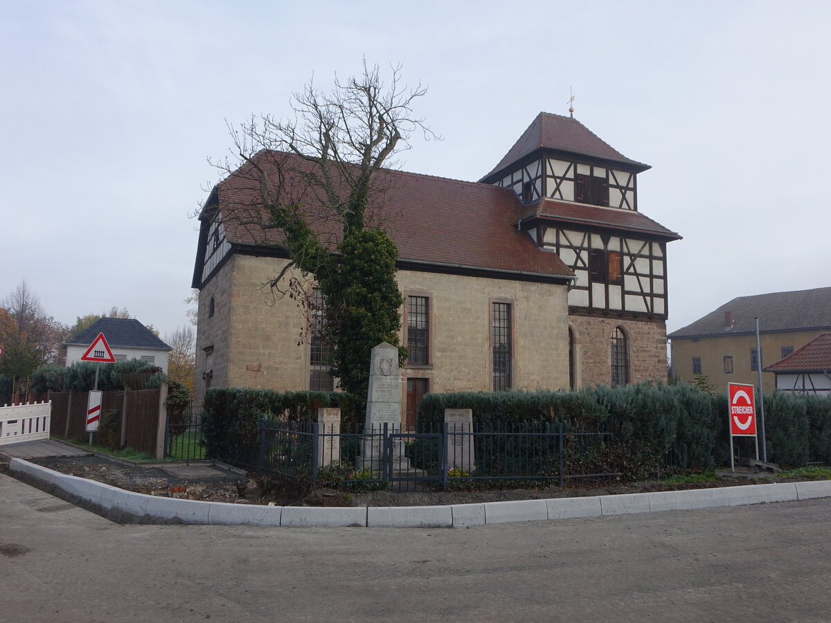Oelknitz, evangelische Kirche, einschiffige Kirche aus frhgotischer Zeit (20.10.2022)