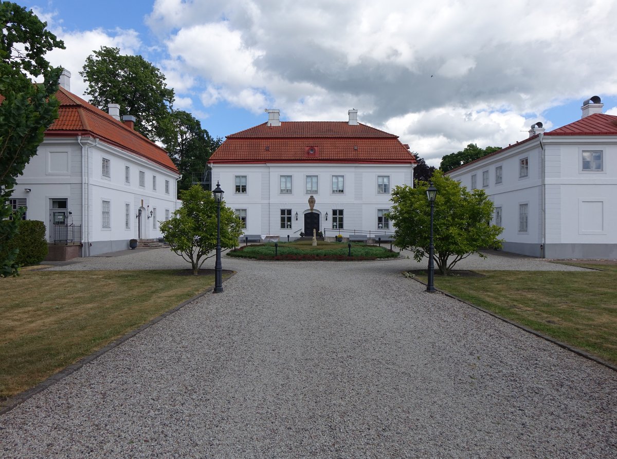 vedskloster, Schloss Bjrsjlagard, erbaut Mitte des 18. Jahrhundert durch Jean Eric Rehn, heute im Besitz der Malmhus-Landwirtschaftskammer (11.06.2016)