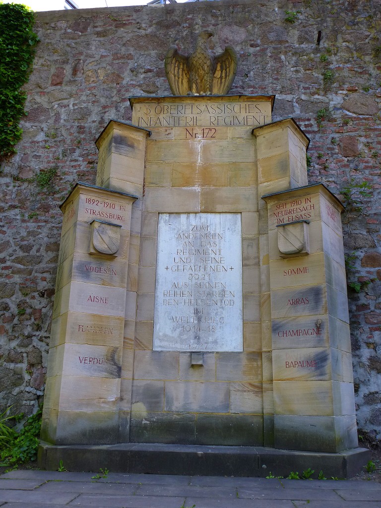 Offenburg, Kriegerdenkmal fr die Gefallenen des I.Weltkrieges an der Stadtmauer, Juni 2013