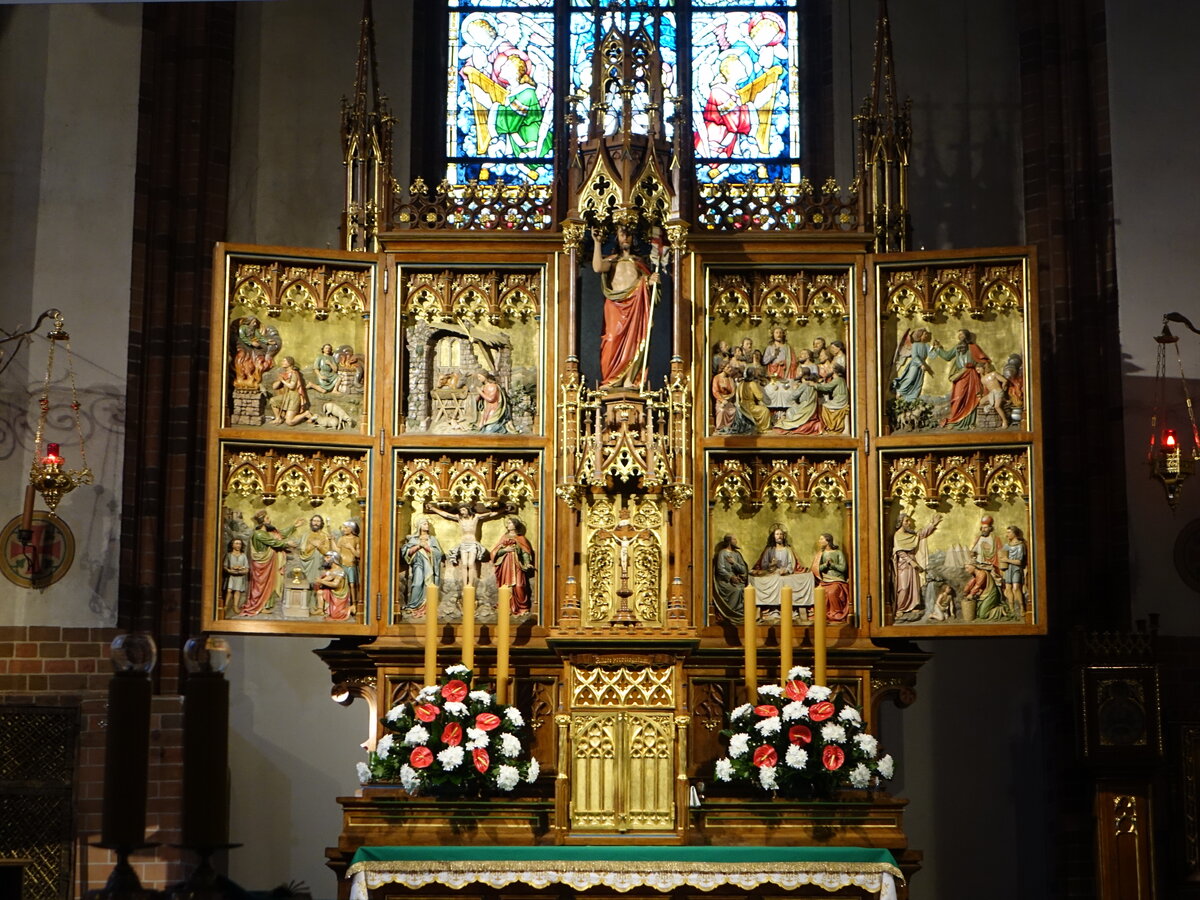 Olsztyn / Allenstein, neugotischer Hochaltar in der St. Jakobus Kirche (05.08.2021)