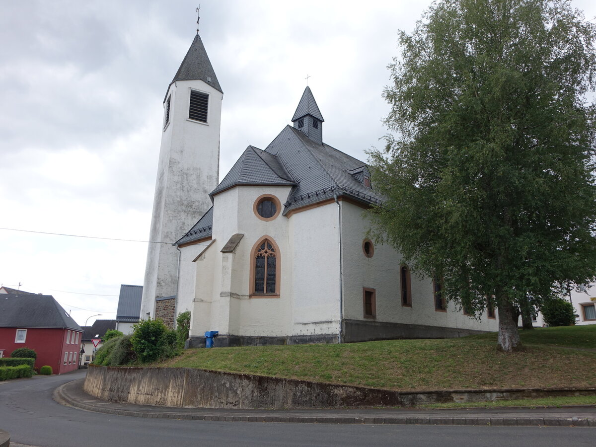 Olzheim, Pfarrkirche St. Brictius, erbaut 1923 (19.07.2026)