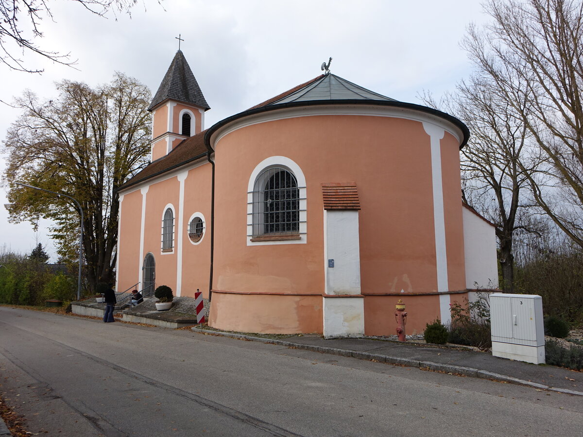 Opperkofen, Pfarrkirche zur schmerzhaften Muttergottes, erbaut im 17. Jahrhundert, erweitert 1866 (13.11.2016)