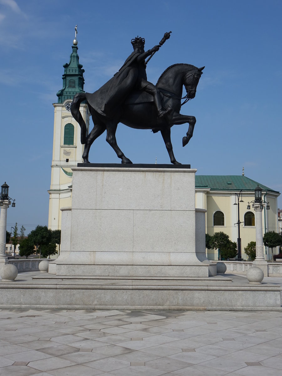 Oradea, Denkmal fr Ferdinand I. am Platz Piata Unirii (26.08.2019)