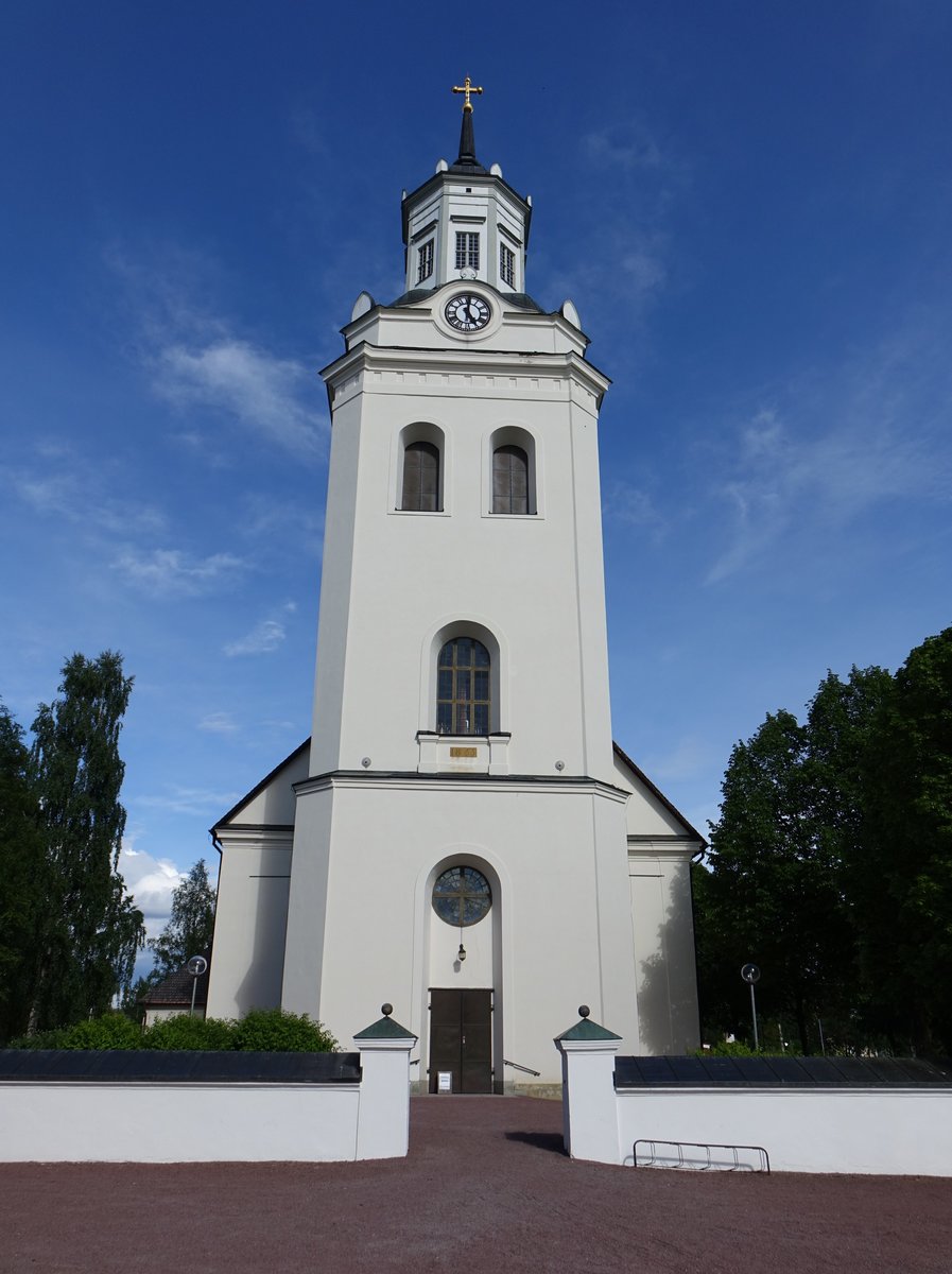 Orsa, Ev. Kirche, erbaut im 13. Jahrhundert, Baltisches Gewölbesystem 15. Jahrhundert (16.06.2017)