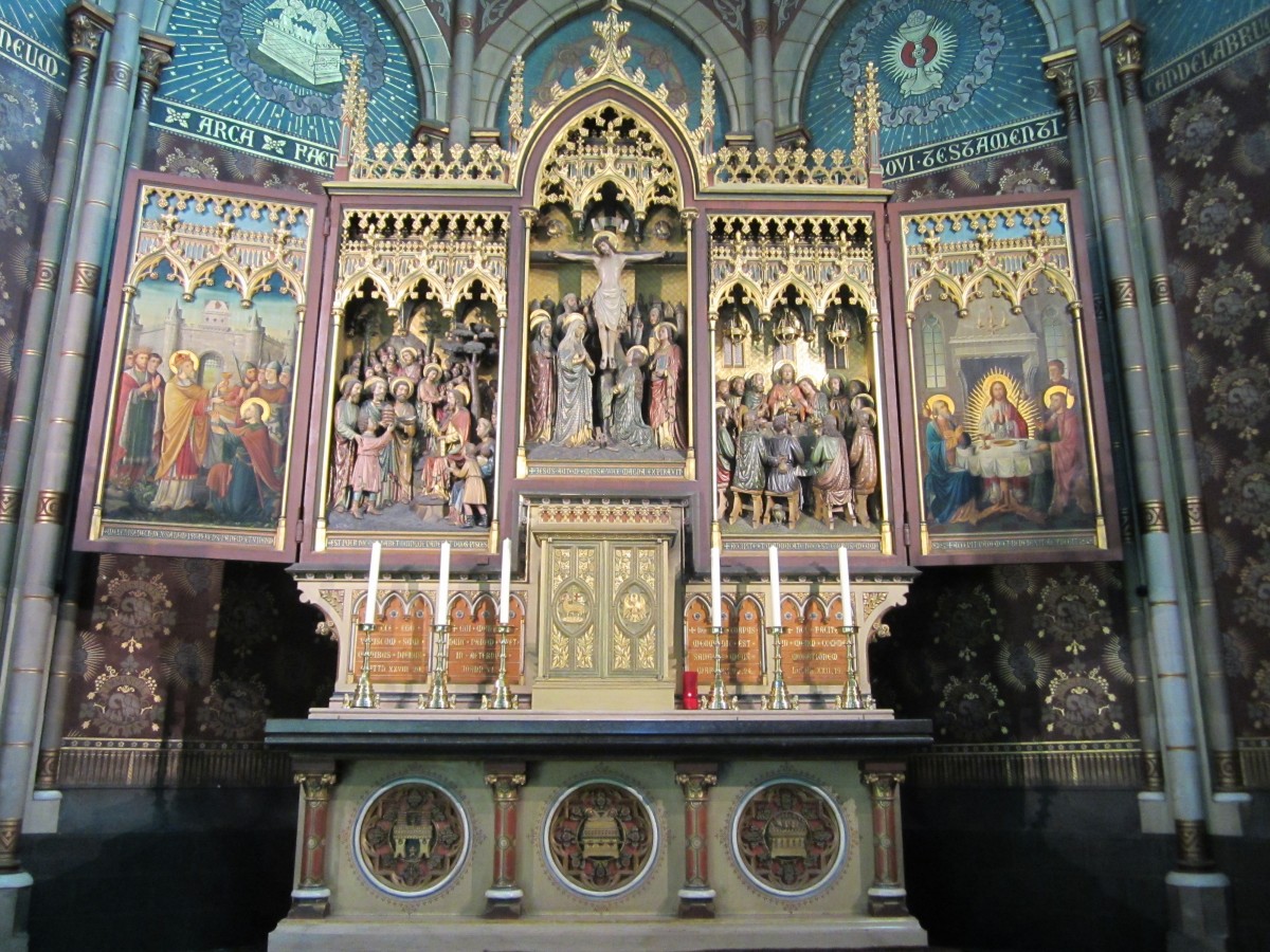 Ostende, Flgelaltar in der St. Joseph Kirche (02.07.2014)