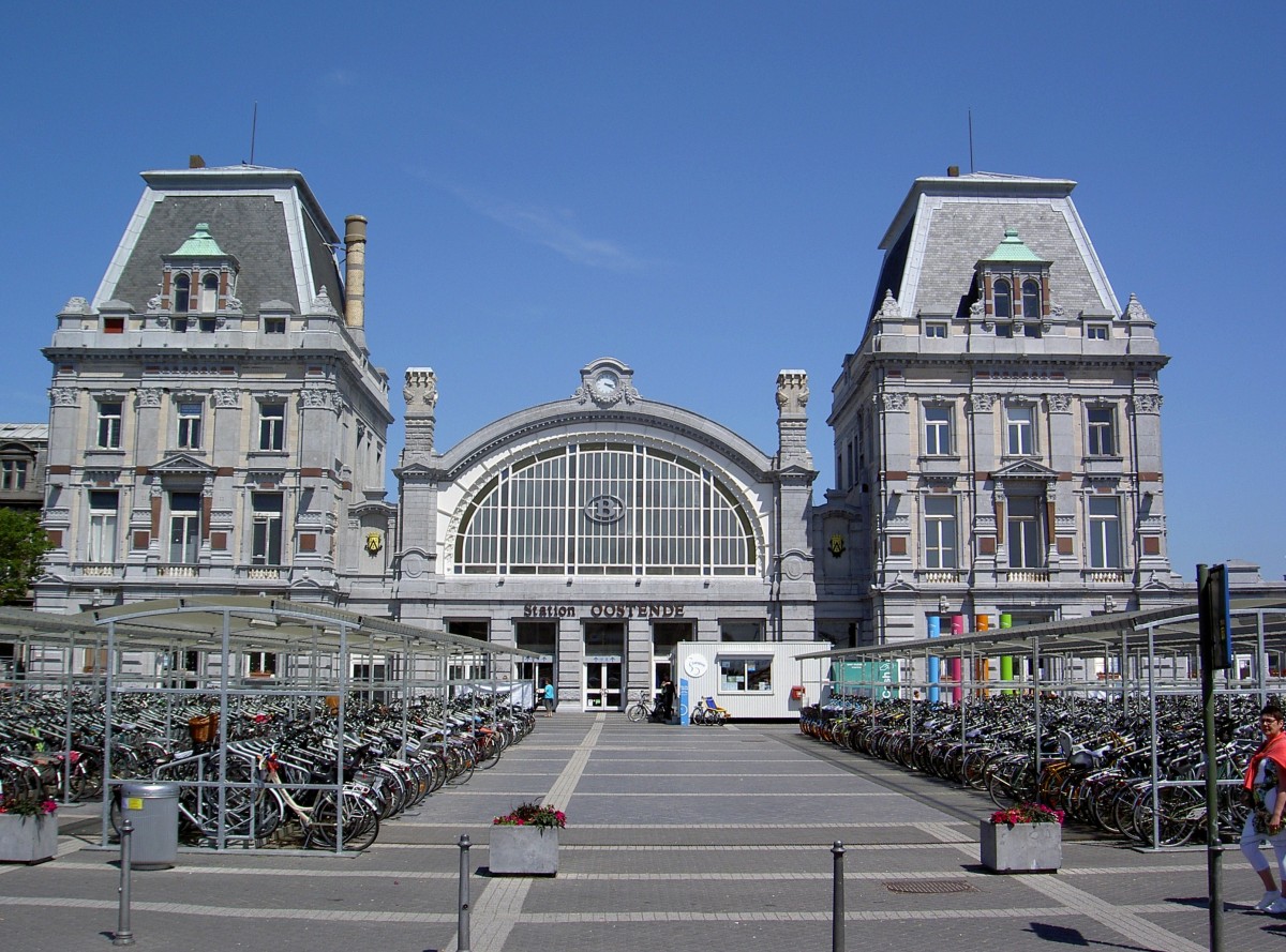 Ostende, Hauptbahnhof, erbaut 1838 durch Architekt Franz Seulen (02.07.2014)