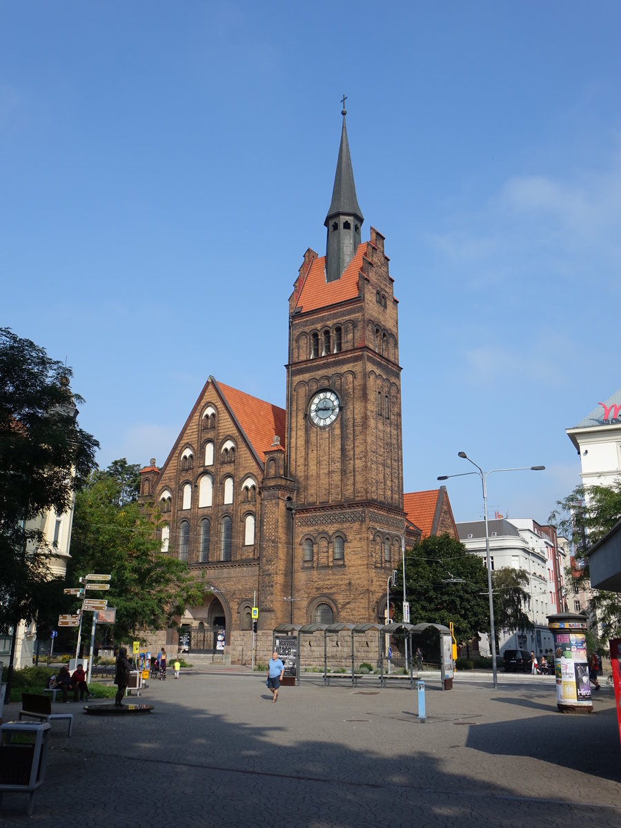 Ostrava / Ostrau, Evangelische Kirche in der Ceskobratrska Strae (31.08.2019)