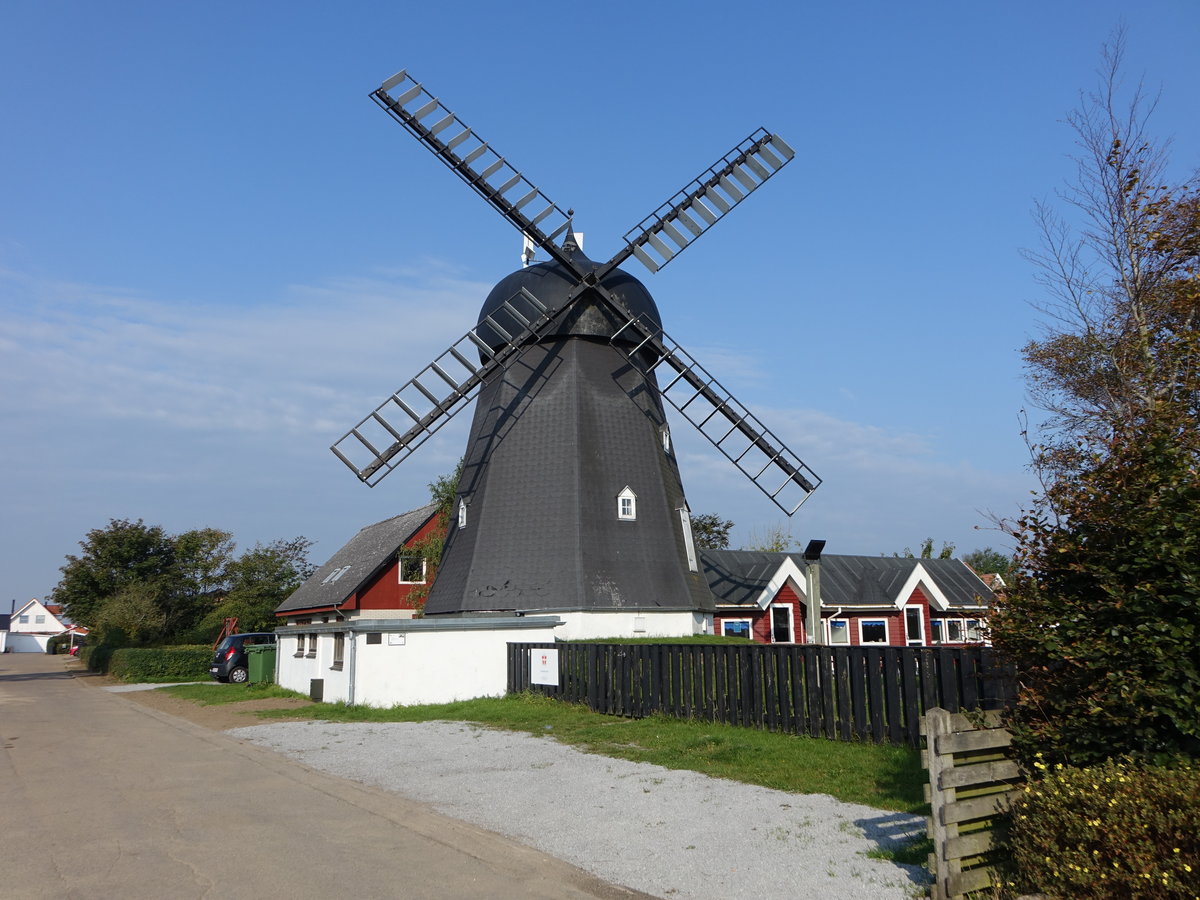 Pandrup, Klostergards Molle in der Mollevaenget Strae, erbaut 1920 (23.09.2020)