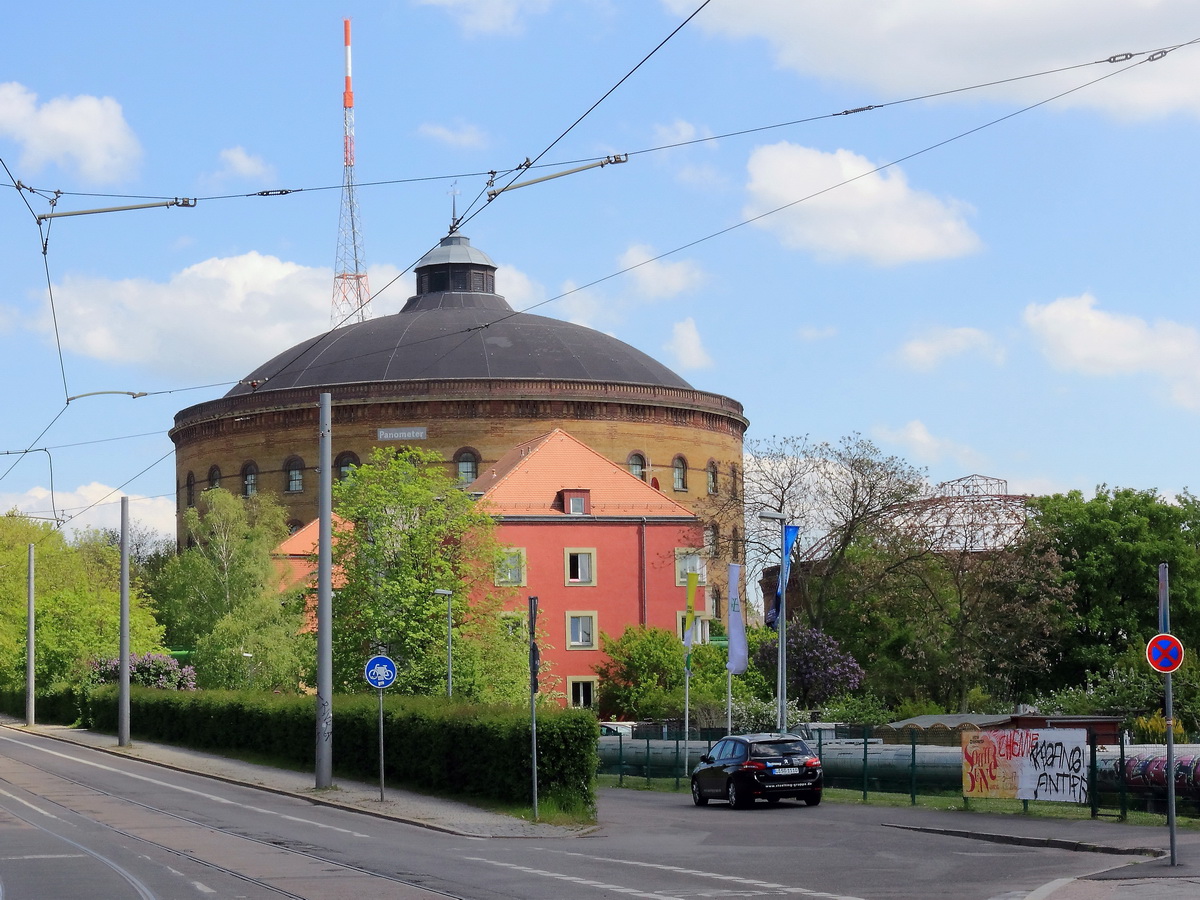 Panometer Leipzig, Ansicht von der Kreuzung Richard-Lehmann-str. / Arthur Hoffmann Str.  am 08. Mai 2016