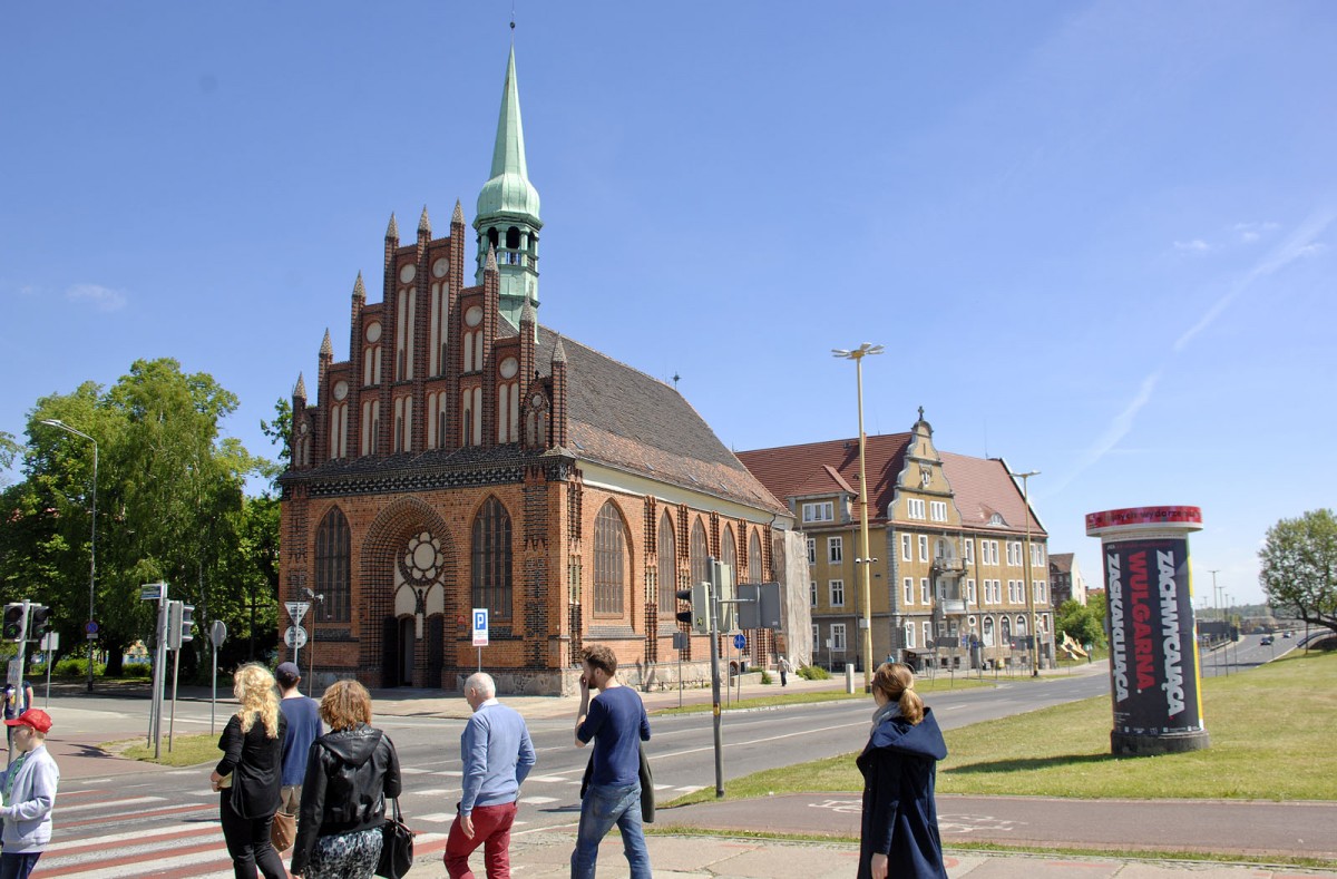 Parafia polskokatolicka św. św. Apostołw Piotra i Pawła. Szczecin/Stettin.

Aufnahmedatum: 24. Mai 2015.