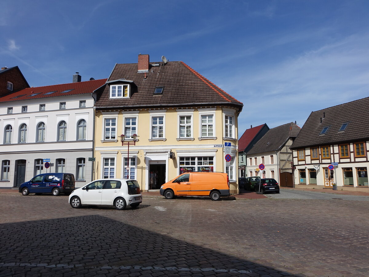 Parchim, H�user in der Waagestra�e (21.06.2026)