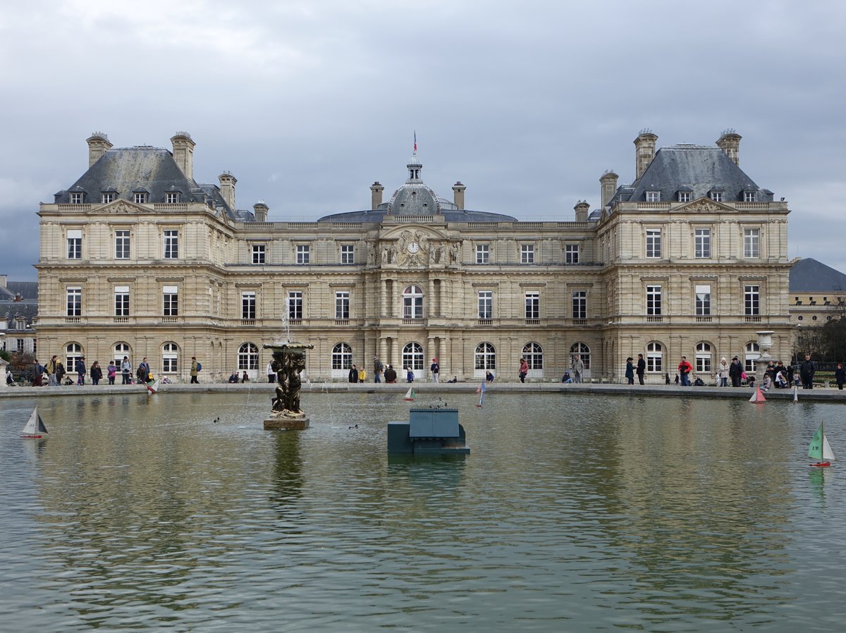 Paris, Palais du Luxembourg, erbaut ab 1615 von Salomon de Brosse, heute Senat (31.03.2018)
