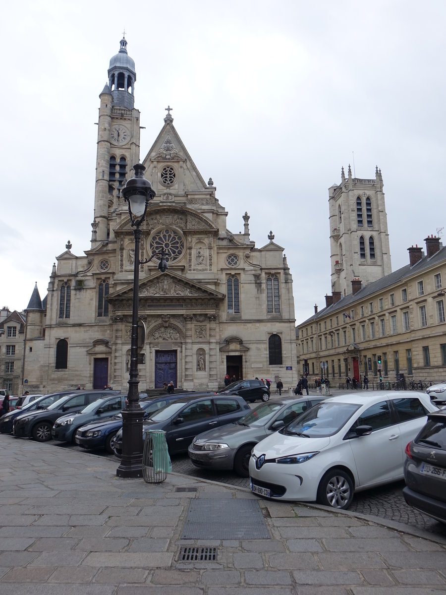 Paris, die Pfarrkirche Saint-tienne-du-Mont steht auf dem Montagne Sainte-Genevive, erbaut von 1610 bis 1622 (31.03.2018)