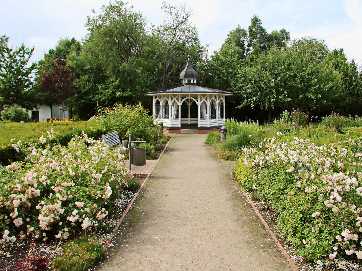 Park der Sinne am Auenstandort der  IGA 2003 in Rostock in Binz am 22. Juli 2017.