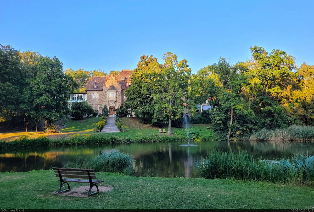 Parkanlage des Schlosshotels Villa Westerberge am Rand von Aschersleben, entstanden Anfang des 20. Jahrhunderts.

🕓 16.8.2025 | 19:46 Uhr