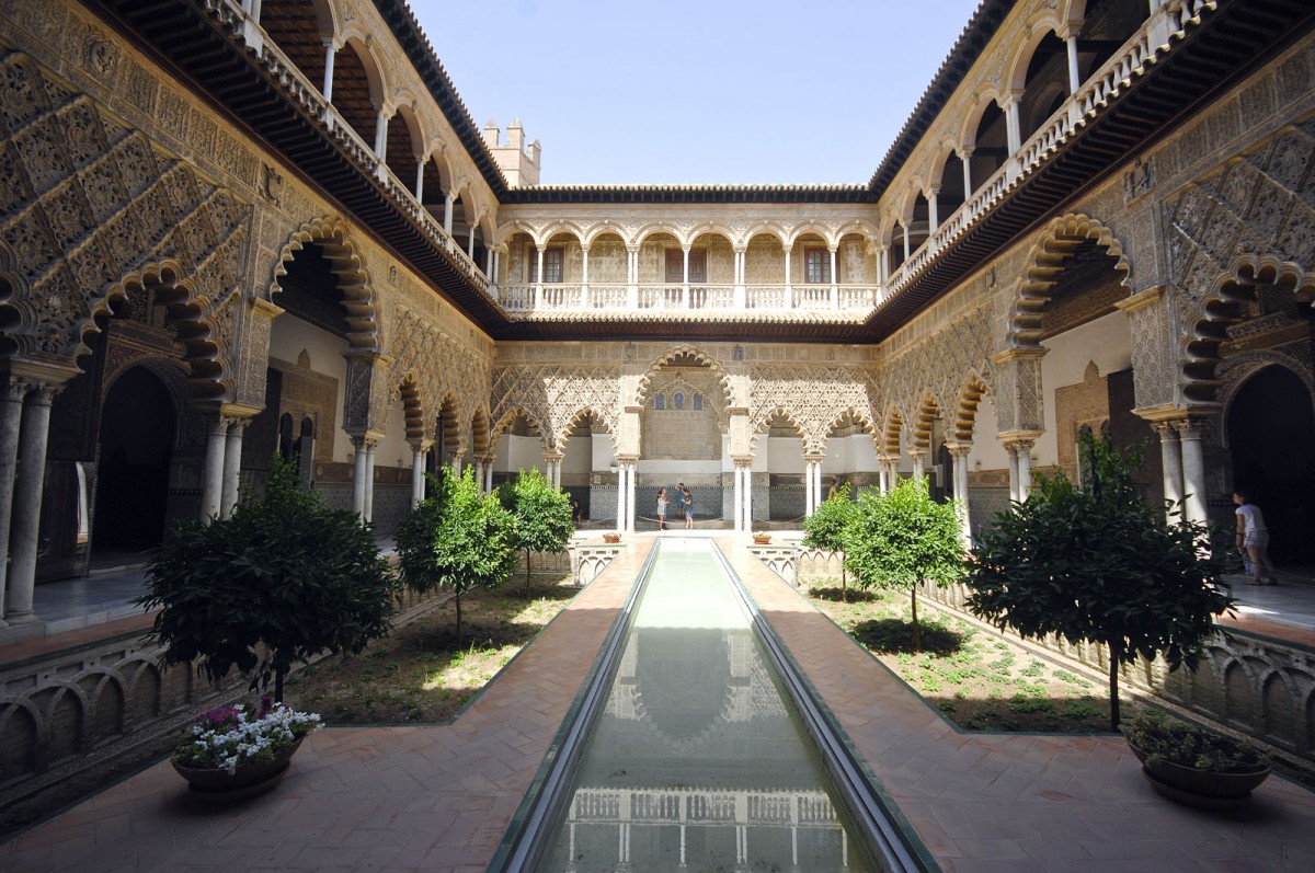 Patio de las Doncellas im Alczar von Sevilla. Aufnahme: Juli 2014.