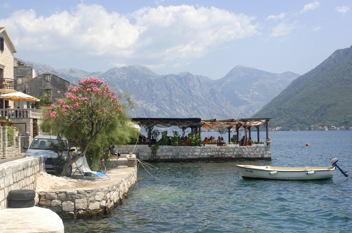 Perast. Aufnahmedatum: 2. Juli 2012.