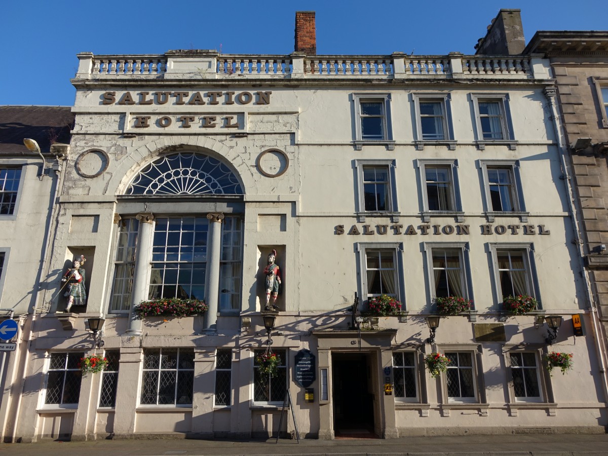 Perth, Salutation Hotel in der South Street (08.07.2015)